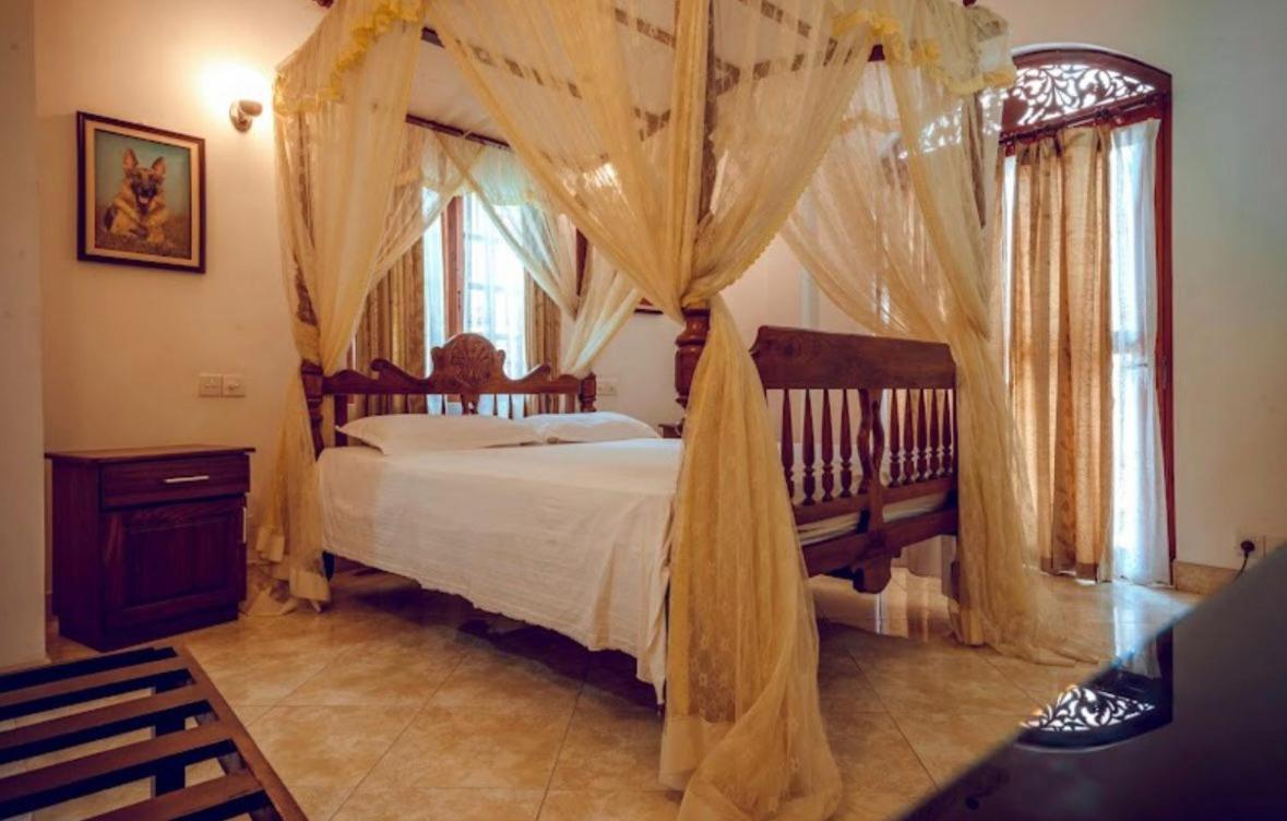 Village Inn Resort Negombo Exterior photo